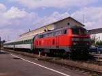 BR 218 192-3 mit CD Wagen als RE nach Prag am 12.07.2008 in Schwandorf.