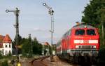Am 25. Juli 2008 befrdert die Karlsruher 218 392 den RE 4842 von Heilbronn HBF nach Mannheim HBF. Die Aufnahme entstand bei Grombach, dessen Bahnhof der Zug vor wenigen Sekunden durchfahren hat. 
