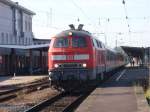 Meine Baden Wrttemberg Tour im Herbst 2009 fhrte mich nach Heilbronn, da die 218 dort ja zum Fahrplanwechsel verschwinden sollte. So konnte ich hier 218 476-0 beim verlassen des Heilbronner Hauptbahnhofes am 20.10.2009 mit RE nach Frankfurt festhalten.