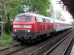 Als ich,am 01.Mai 2010,auf die S-Bahn Richtung Zentrum wartete,kam am S-Bahnhof Berlin Nldnerplatz 218 839 mit dem Leerpark,CNL 451 Paris Est-Berlin Sdkreuz, nach Berlin Warschauer Strae vorbei.