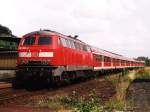 218 362-2 mit RE 12088 (RE 12 Der Eifel-Mosel-Express) Kln Deutz-Trier Hbf auf Bahnhof Jnkerath am 23-7-2004.