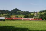 218 489 mit RB 32942 vor Blaichach (10.07.2010)