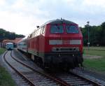 Im letzten Licht gelang mir diese Aufnahme von 218 832-4+IC1805 von Seebad Heringsdorf Richtung Kln Hbf.im Bf Seebad Heringsdorf.(06.08.10)