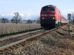 218 438-0 mit IRE 4212 von Lindau nach Ulm am 20.03.2011 kurz vor Kressbronn.