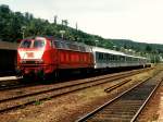 218 130-3 mit RE 3887 Hagen-Kassel Wilhelmshhe auf Bahnhof Brilon Wald am 17-7-1996.