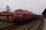 218 341-6 + 218 xxx-x mit einem Sylt Shuttle in Westerland auf Sylt am 31.07.2011