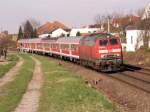 Regionalbahn Ludwigshafen BASF - Germersheim zwischen Speyer und Germersheim.