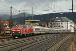 218 487-7 und 218 495-0 ziehen den 2012 Obersdorf - Magdeburg am 06.01.2012 durch Sssen