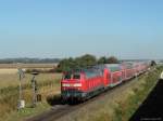 Zum Oktoberfest 2011 wurden einige Zge auf der Linie Mnchen- Mhldorf mit zustzlichen Wagen und einer zweiten Lok verstrkt. Um sich in Mnchen Rangierarbeiten zu sparen, wurden bei den noch nicht verstrkten Zgen die Loks vor den Steuerwagen gesetzt. Dadurch haben sich einige neue Motive mit den Loks vorne ergeben, so zum Beispiel am stlichen Einfahrtvorsignal von Weidenbach an der KBS 940: 218 445 vor der RB 27056 Mhldorf - Mnchen, 02.10.2011