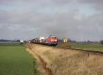 218 369-7 und 218 XXX mit Sylt-Shuttle in Fahrtrichtung Niebll.