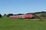 218 490 mit RE 57508 am 27.08.2012 bei Weizern-Hopferau.