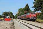 218 454-7 mit dem RE 57444 bei der Einfahrt in Stetten (Schwab) am 18.07.2012