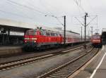 Die 218 474 mit einem RE nach Bad Harzburg am 12.08.2010 bei der Ausfahrt aus dem Hannoveraner Hbf.