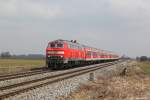 218 472 mit RE 57410 am 01.04.2013 bei Buchloe.