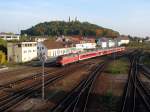 218 271 mit RE 4008 in Schwandorf (19.10.2006)