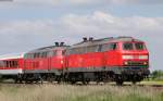 218 359-8 und 218 344-0 mit dem AS 1431 (Westerland(Sylt)-Niebüll) bei Emmelsbüll 29.5.14