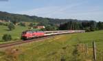 218 418-2 und 218 426-5 mit dem EC 196 (München Hbf-Zürich HB) bei Ellenberg 22.6.14