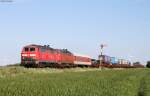 218 386-1 und 218 311-9 mit dem AS 1413 (Westerland(Sylt)-Niebüll) bei Klanxbüll 5.6.15