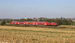 218 463 mit RB 27033 am 30.09.2015 bei Dorfen.