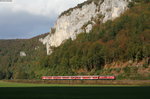 218 326-7 mit dem IRE 3213 (Neustadt(Schwarzw)-Ulm Hbf) bei Neidingen 25.9.16