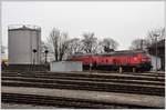 218343-2 und 218 481-0 in der Betankungsanlage in Lindau Hbf.