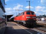 BR 218 164-2 mit einem (Fahrrad-)Sonderzug am 06.05.07 in Aalen.