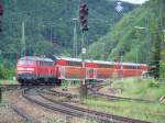 Die Br.218 410-9 fuhr am 09.05.07 mit einem IRE von Lindau Hbf nach Stuttgart Hbf. Hier Bei der Ausfahrt des Bahnhofs Geislingen/Steige.