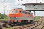 Portrait von 218 137-8, als diese am Nachmittag des 22.06.2019 an der Fahrzeugparade des Sommerfestes vom DB Museum in Koblenz Lützel teilnahm.