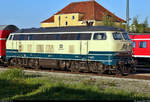 218 446-3 ist im Bereich ihres Heimat-Bw Kempten abgestellt.
Aufgenommen aus dem verspäteten ALX84115 (alex süd) Hergatz–München Hbf Gl.27-36.

🧰 DB Regio Bayern
🕓 7.8.2020 | 19:25 Uhr