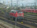Eine 218 rangiert im Bahnhofsbereich Hbf Nrnberg, 21.8.2007
