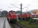 Dieseldoppelpack.......363 622 und 218 493 begegnen sich am 04.10.2007 in Kiel Hbf.