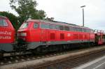 DB 218 372-1 wartet am 26.6.2008 in Niebll vor dem Autozug nach Sylt.