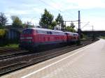 218 321 - 8 mit 218 181 - 6 und Zugschluscheiben als Lz. in Hamburg Harburg am 16.07.2009