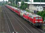 Bremen-Seebaldtsbrck - Warteschlange ins Ungewisse, gefhrt von 218 292 am 21.06.07