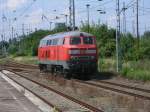 218 839 stand,am 12.Juni 2011,eine Zeitlang am Einfahrsignal von Berlin Lichtenberg,danach konnte Sie sich an den Leerpark zur Warschauer Strae setzen.