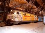 218 212 - Udo L.s Sonderzug ist in Leipzig-Hbf angekommen am 06.02.2004 