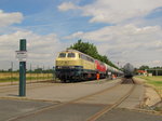 Railsystems RP 218 480-2 + 218 469-5 mit holten am 11.07.2016 Kesselwagen aus dem Tanklager in Emleben, um sie anschließend nach Großkorbetha zu fahren.