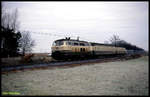218266 ist hier bei Meine mit dem E 6609 am 28.12.1991 um 10.27 Uhr nach Braunschweig unterwegs.