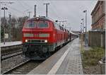 Die DB 218 495-0 und 439-9 haben mit ihrem IC 2012  Allgäu  Memmingen erreicht, ein Bahnhof der bereits für den künftigen ETR 610 Verkehr München-Zürich  vollständig