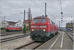 Lokwechsel in Lindau; Bild 5: Bremsprobe ok, der Abfahrtsbefehl ist gegeben und die beiden DB 218 420-8 und 4984 verlassen mit ihrem EC 195 Lindau Hbf in Richtung München.