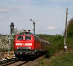 Zwischen Grombach und Steinsfurt ist 218 484 am 03.05.08 mit einem Regionalexpress nach Mannheim unterwegs.
