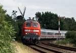 Am 4.08.2009 schien die Sonne nur auf 218 213-7, welche gemeinsam mit einer Schwesterlokomotive als IC 2170 nach Westerland Weddingstedt passierte.