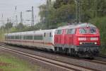 218 813 und eine weitere 218 zogen am 6.10.13 einen ICE durch Düsseldorf-Angermund.