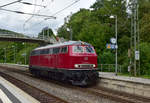 LZ kommt am Nachmittag die EFW 218 445-4 über die Neckartalbahn durch Neckargerach gen Mosbach-Neckarelz gefahren.