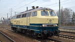 Die schön anzusehende Railsystems RP blau-beige 218 480-2 (9280 1 218 480-2 D-RPRS) am 17.02.18 Bf.