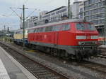 Am 5.5.20 standen 218 838 der DB Fernverkehr und 218 490 der RP im Stuttgarter Hauptbahnhof