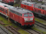 Am 6.2.21 stand 218 319 der Railsystems RP im Ulmer Hbf neben vielen anderen 218er und einem 628 abgestellt