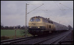 Am 1.4.1994 war 218260 mit einem Nahverkehrszug um 9.33 Uhr bei Tornesch in Richtung Hamburg unterwegs.