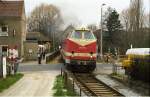 Am 26. Maerz 1999 hat 219110 mit der RB17872 aus Dresden Hbf gerade Ottendorf Okrilla Hp verlassen.