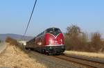 220 033 DB mit dem NZR-Sonderzug von Hamm (Westf.) nach Wernigerode bei Stroit am 03.03.2018